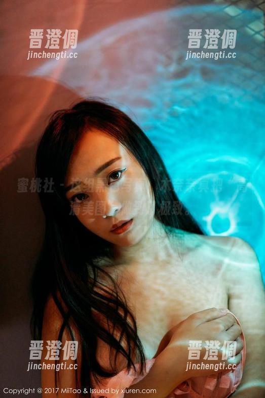 蜜桃社-木奈奈 蜜桃社 - 这组黑色写真,木奈奈真把“高清美图”做到了极致。