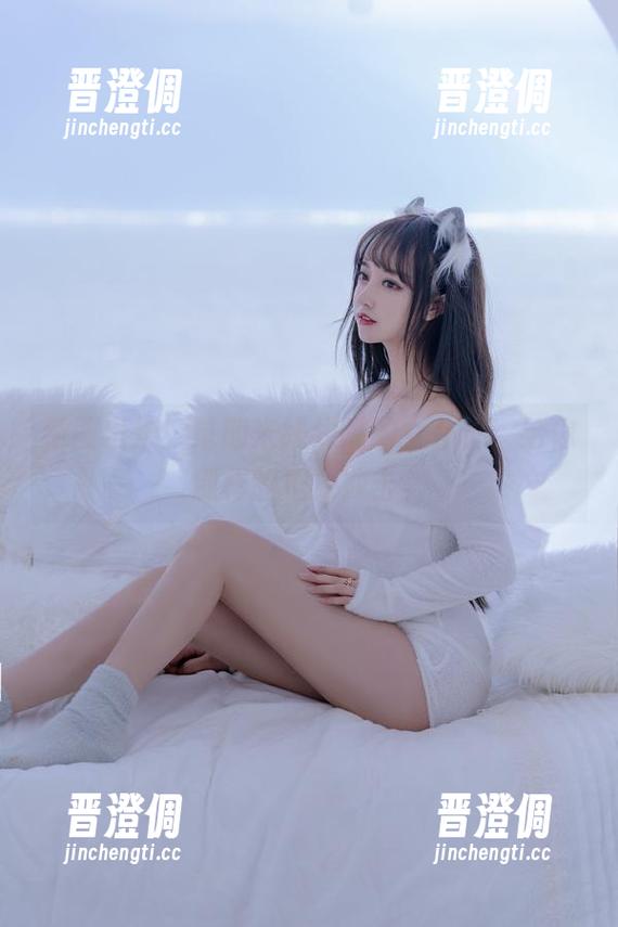 过期米线线喵 新图出炉!过期米线线喵的女仆长,给你别样的视觉冲击。