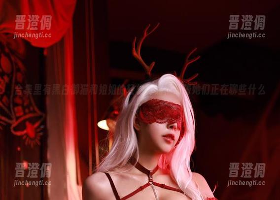 黑白御猫 合集里有黑白御猫和姐姐的轻松时刻,猜猜她们正在聊些什么?